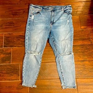 Worn American Eagle Super Stretch Super High Rise Jegging. Size 22 Short